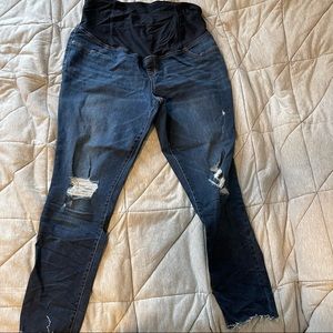Distressed skinny maternity jeggings